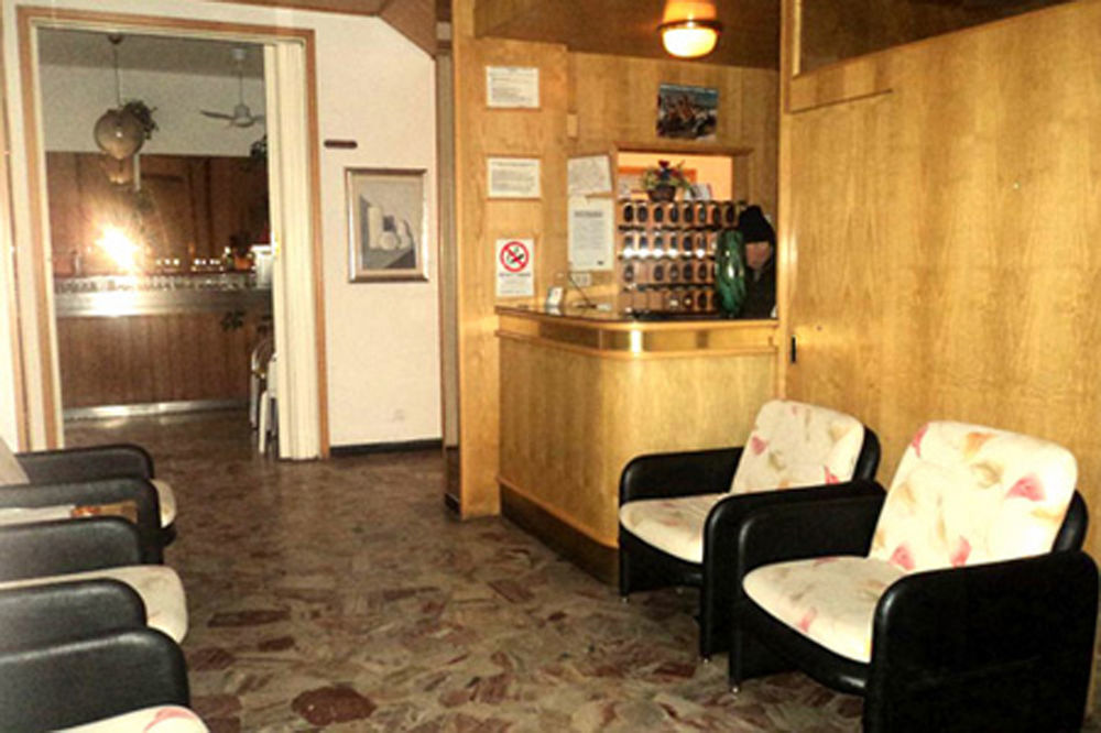 Hotel Leda Ріміні Екстер'єр фото